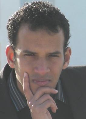 أحمد و محمد الحافظ،  كاتب صحفي وناشط حقوقي وسياسي،  Ahmedounahwi2009@gmail.com
